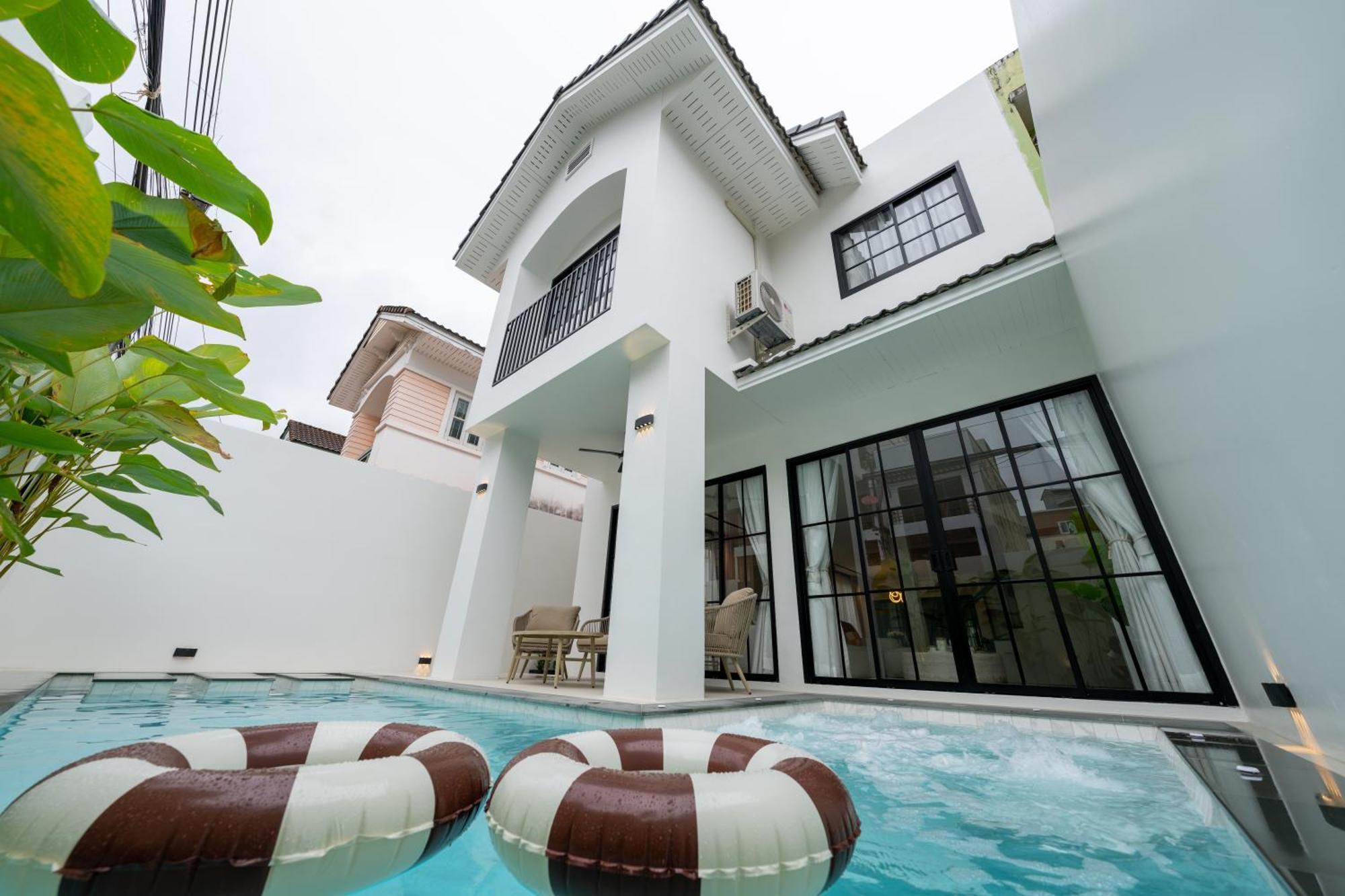 House No 158 Patong Pool Villa Exterior photo